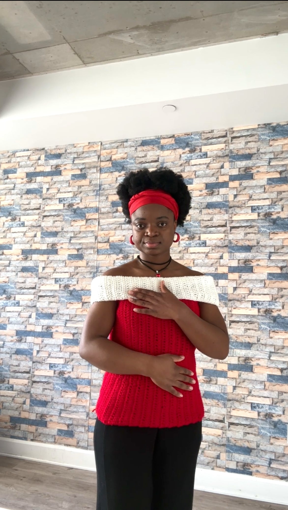 Rose sleeves off Top