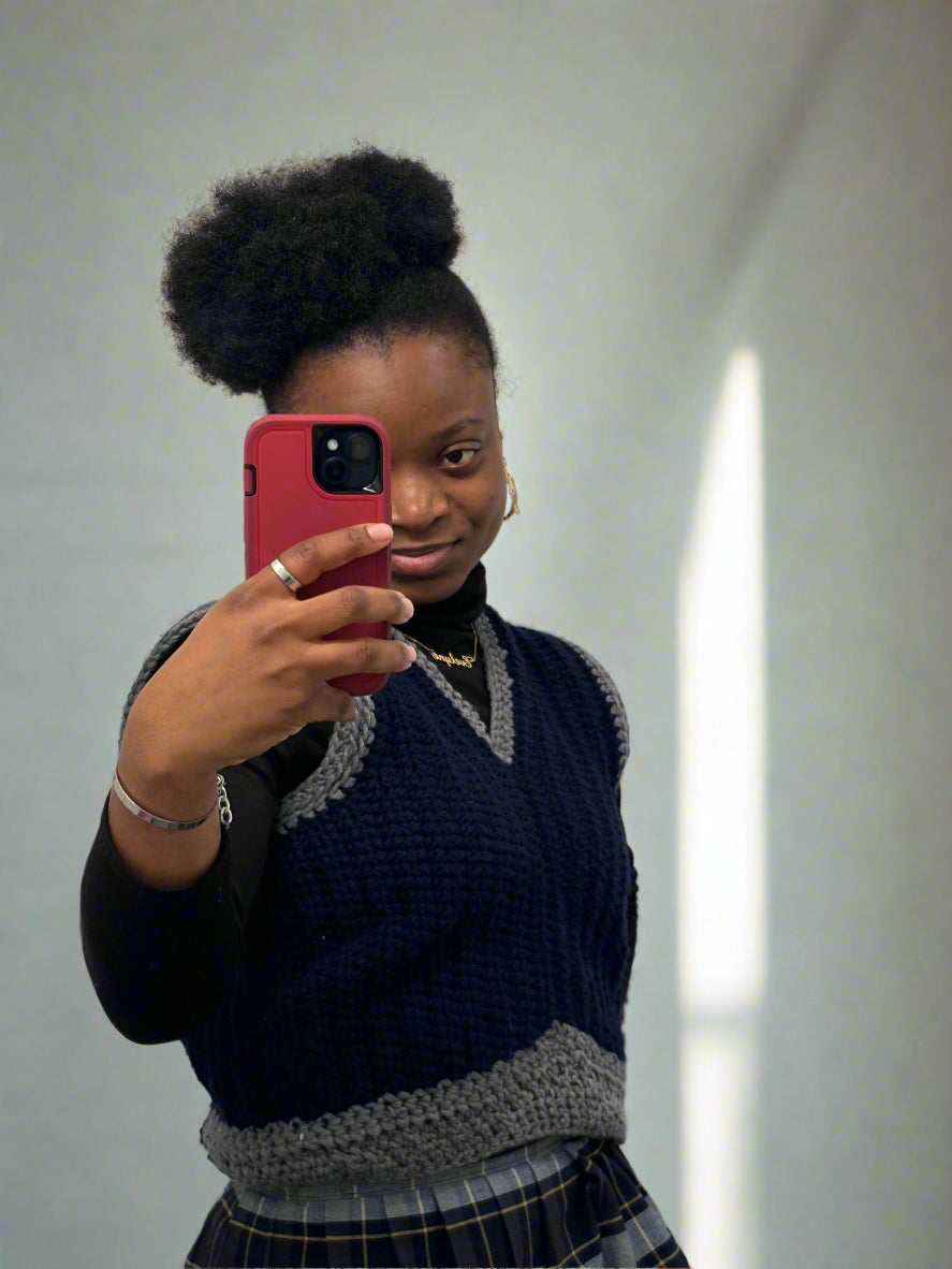 Lonicera sleevesless Jumper